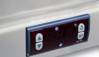 Beverage refrigerator 300L