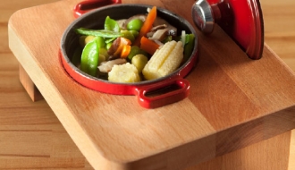 Wooden pot stand – for 1 pot