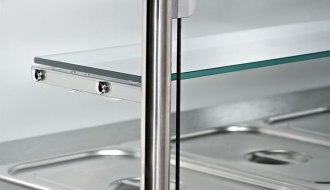Glass showcase with 1 shelf - 2.0 m