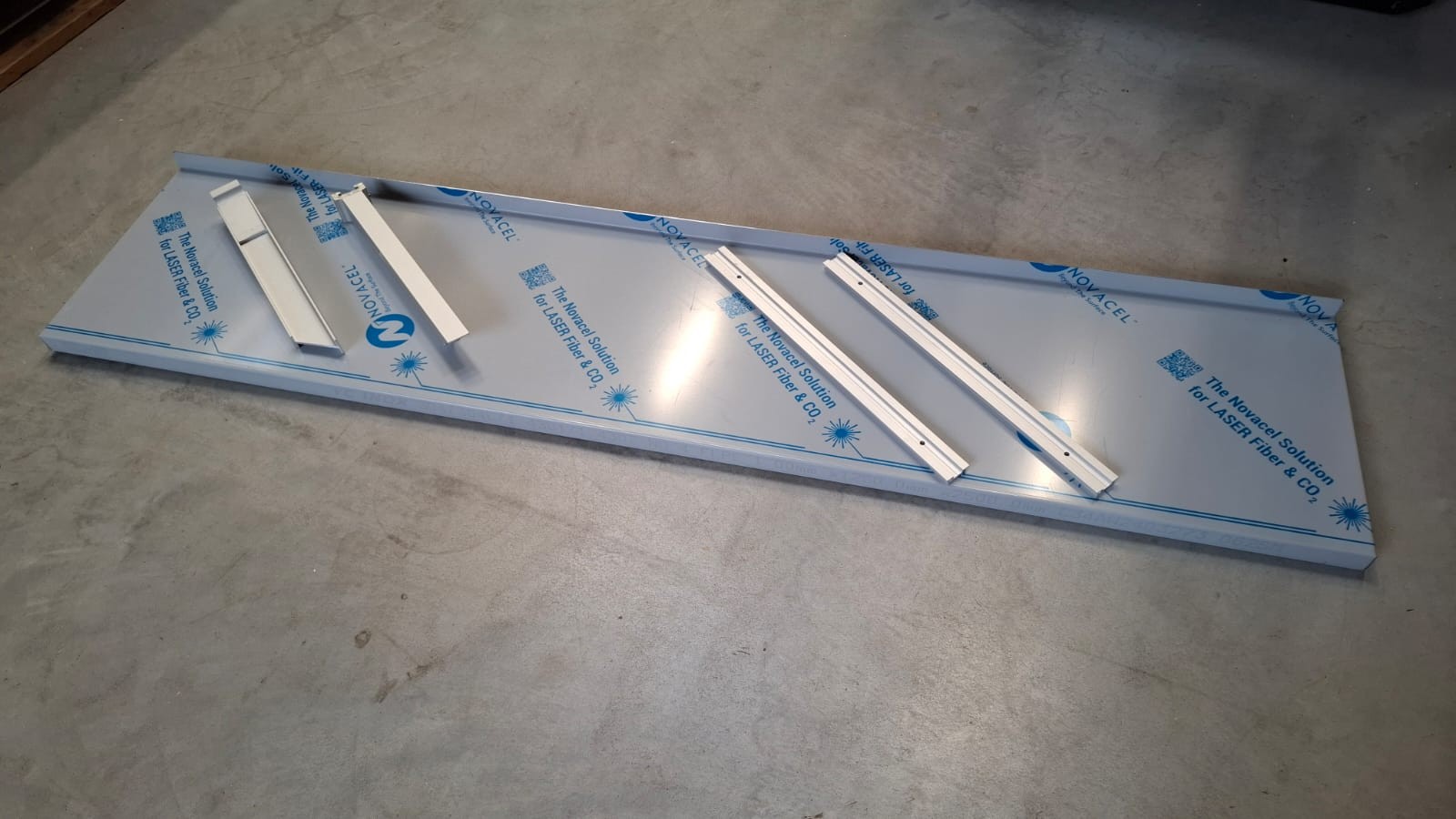 RST seinariiul 1400x300mm