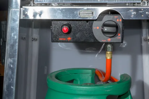 Gaasisoojendi püramiid leegiga 11,2kW