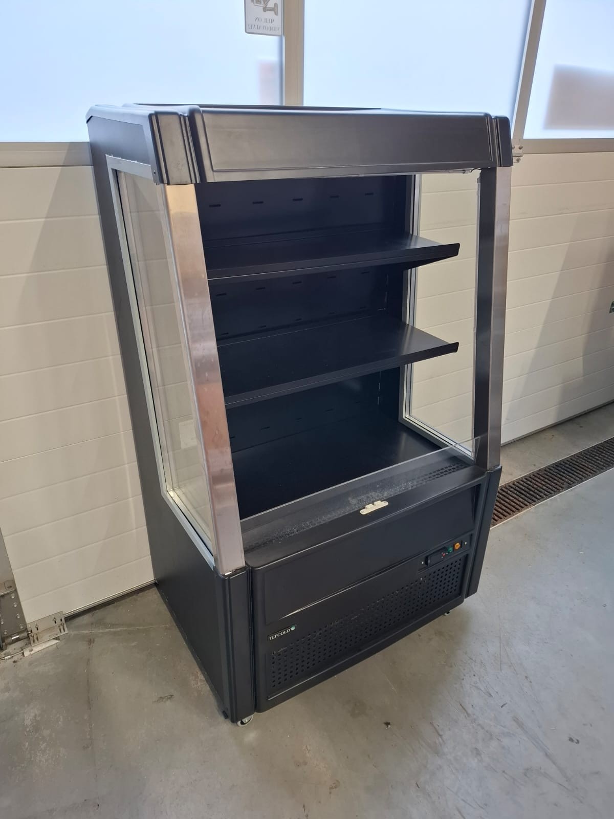 Külmsein-vitriin Tefcold Multideck ODC90