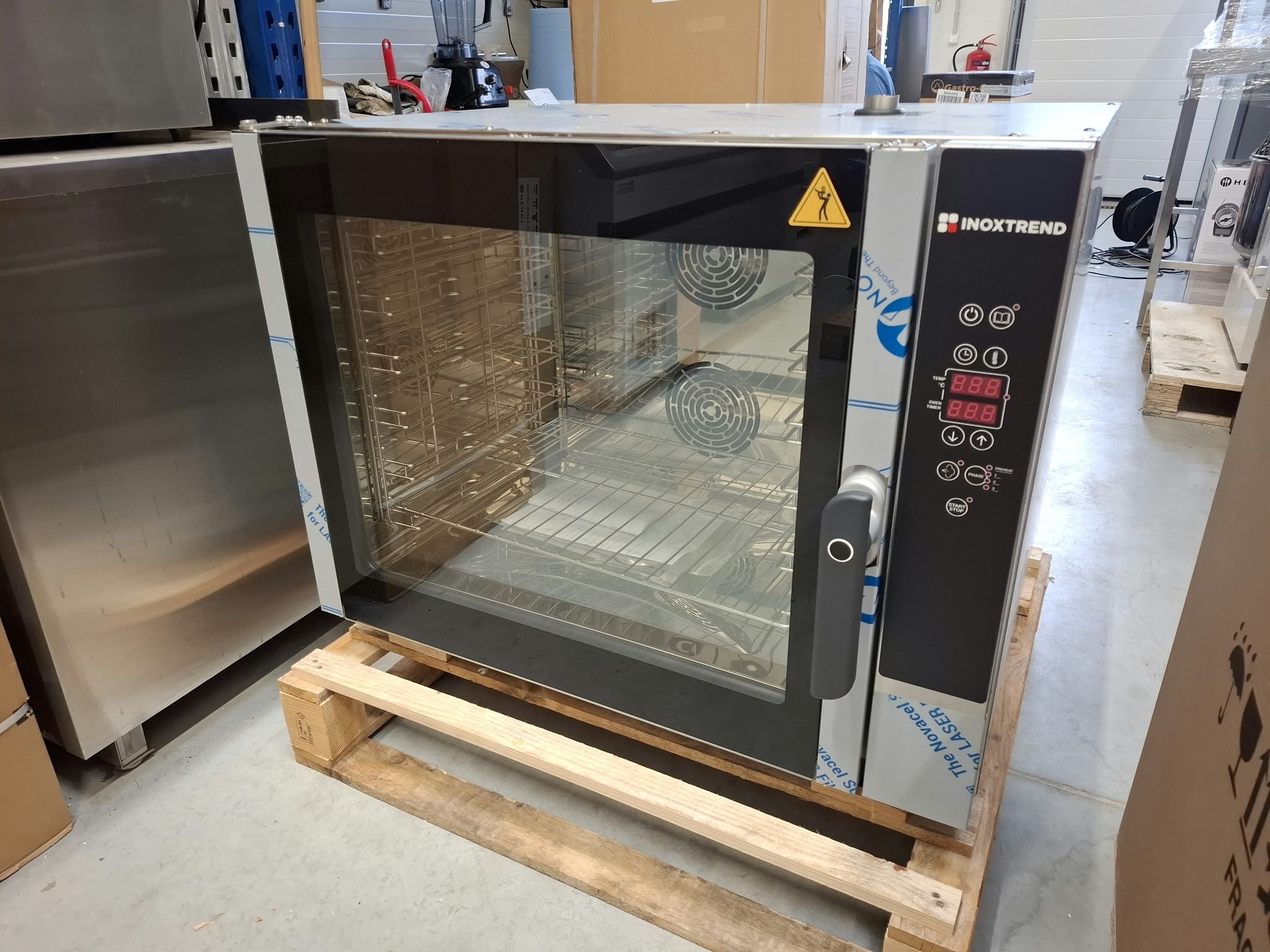 Konvektsioonahi auruga 6x 60x40/GN1/1  NGB
