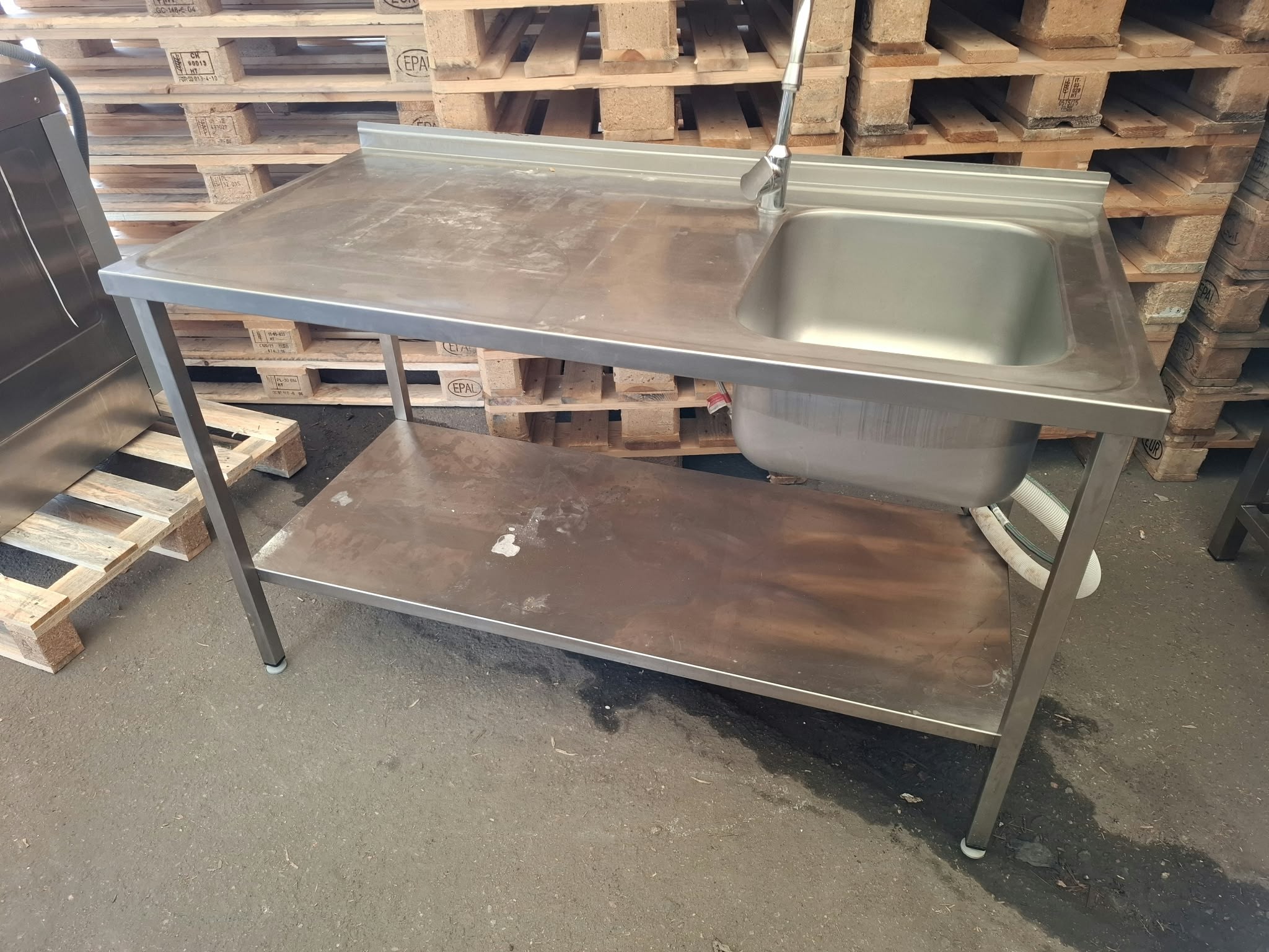 RST valamu paremal 1400x700